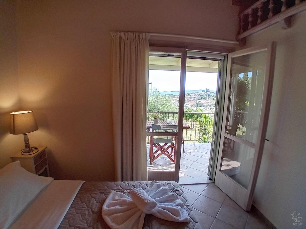 Muses Villas Foinikounda Chambre photo