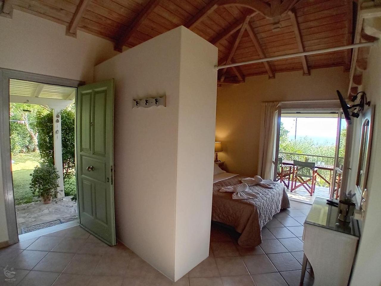 Muses Villas Foinikounda Chambre photo