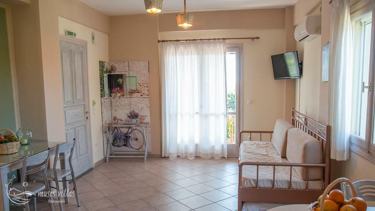 Muses Villas Foinikounda Extérieur photo